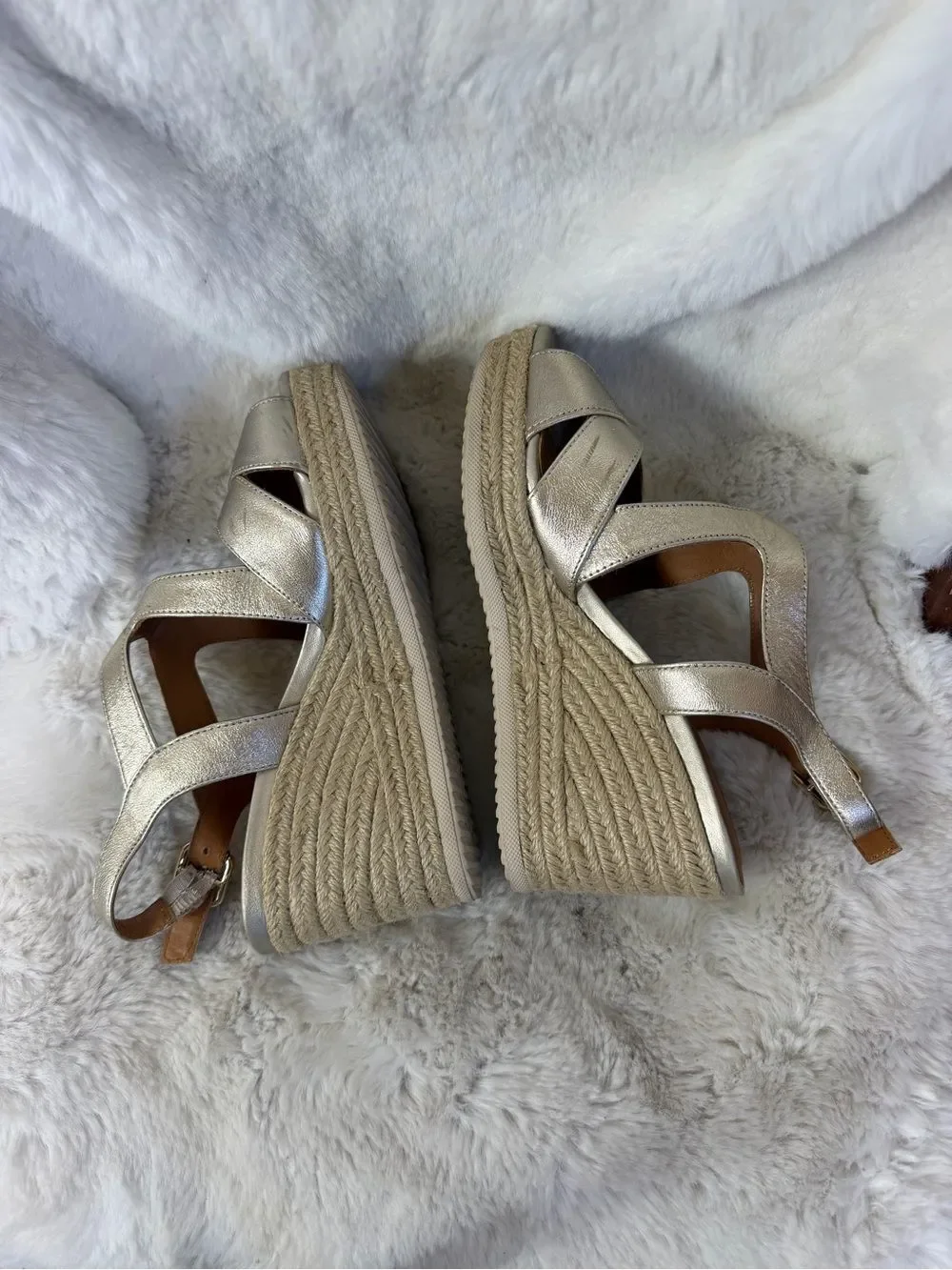 Geox Women's Gold Tone Leather Criss Cross Strap Wedge Espadrilles Size 38